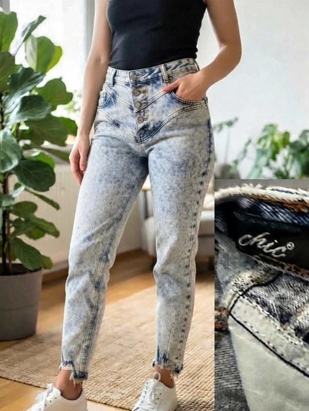 Chic High Rise Acid Wash Jeans in Blue